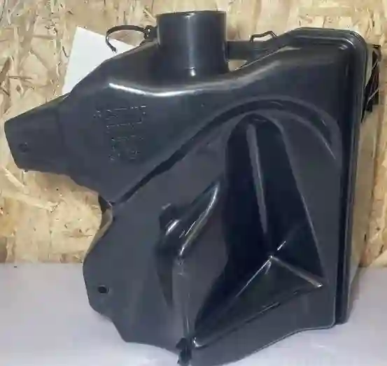 TANQUE L/PARABRISA SCANIA P250 SERIE 7