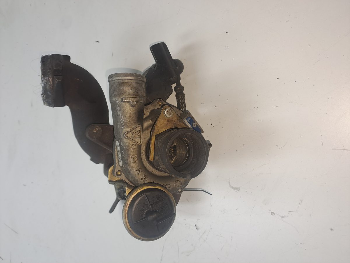 Turbocompresor Citroën Xsara Berlina 1997-2005 1.9 TD Exclusive 1.9L 66kW K03364732