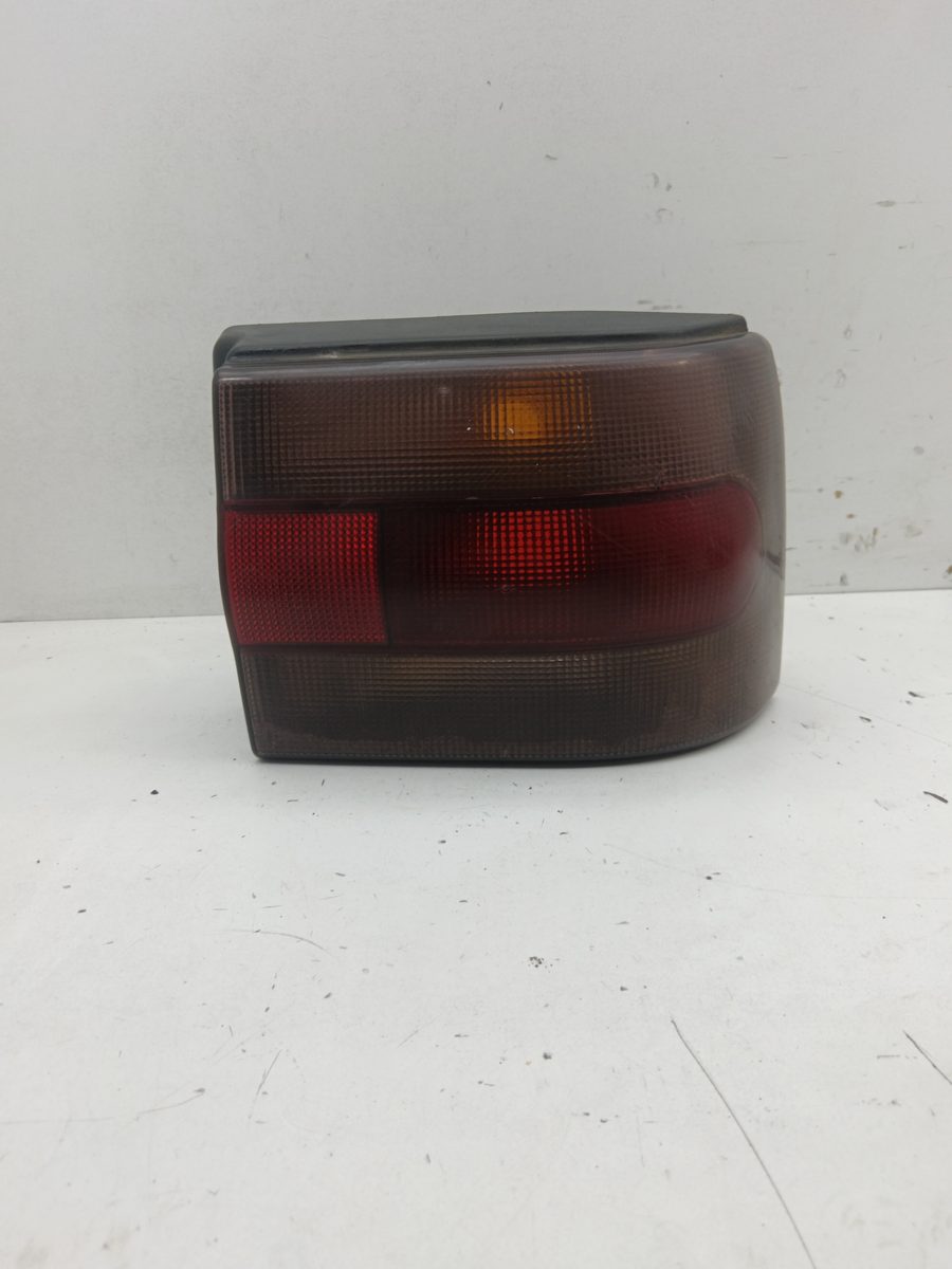 Farol Trasero Derecho Exterior Renault 19 Hatchback (B/C53) 1988-Actualidad GTR KAT