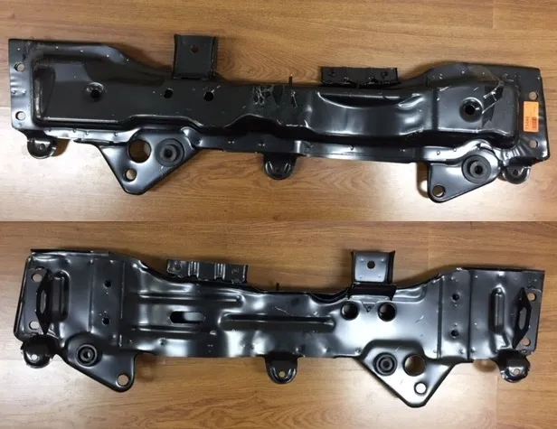 Soporte de motor delantero
