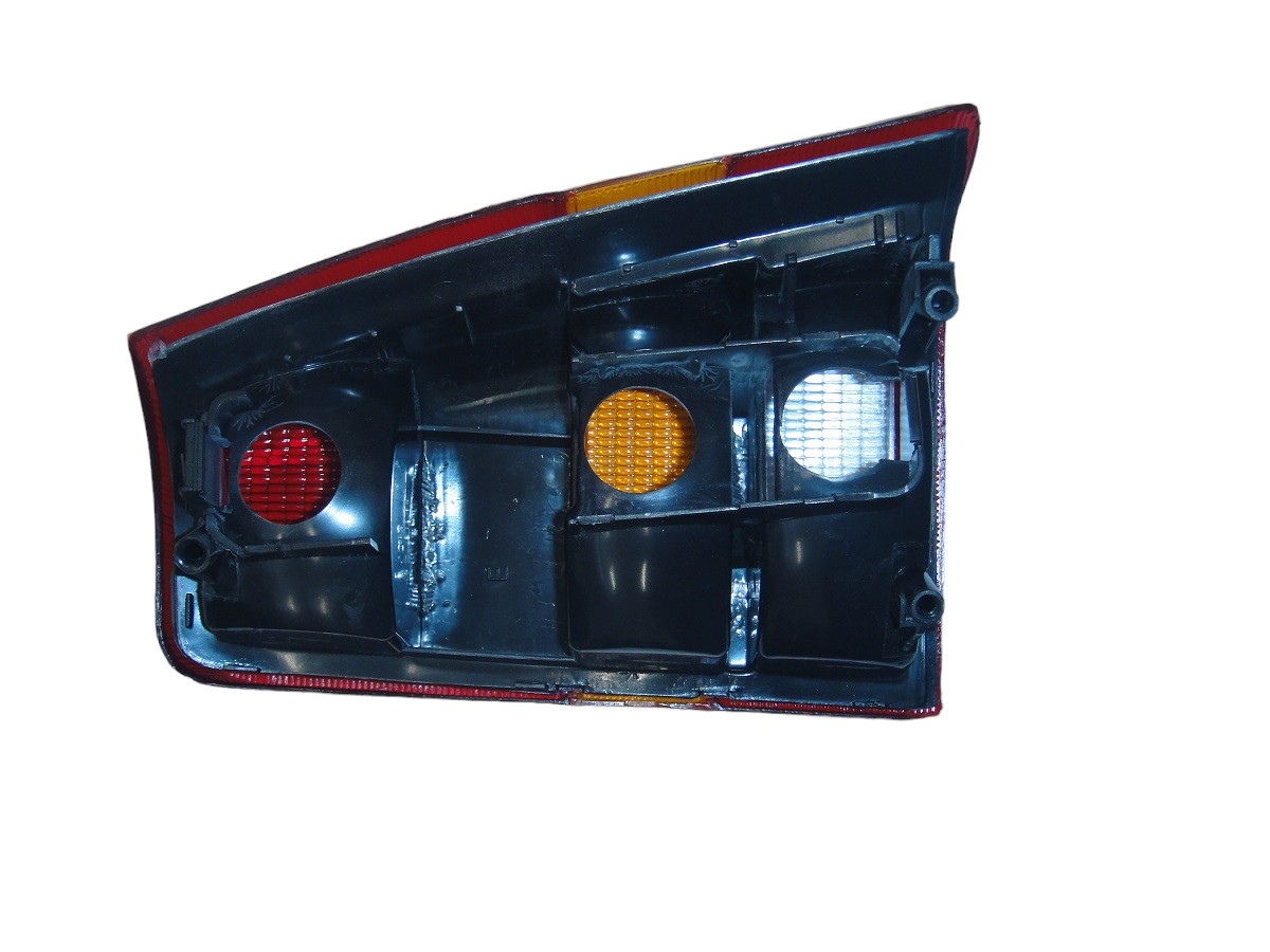 FARO TRASERO IZQUIERDO CHEVROLET KADETT