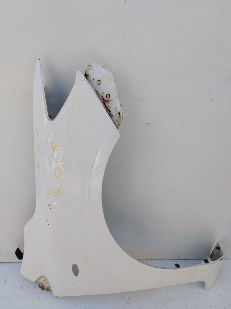 Guardabarro Delantero Derecho Toyota Corolla (E15) 2006-2011 Básico