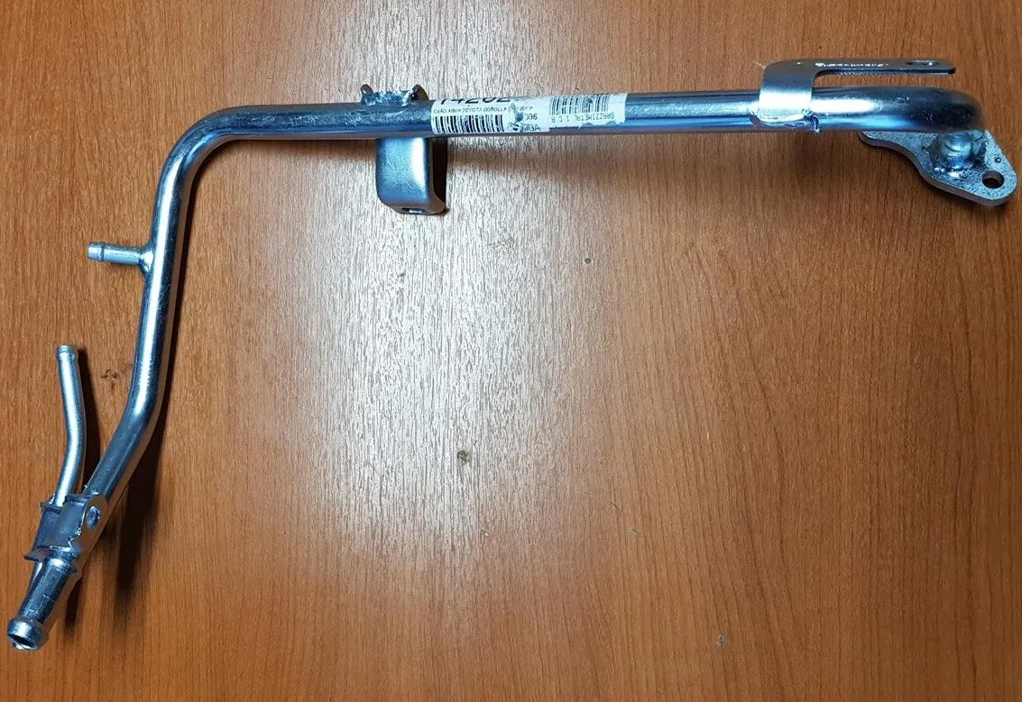Tubo de agua Toyota Corolla (by-pass)
