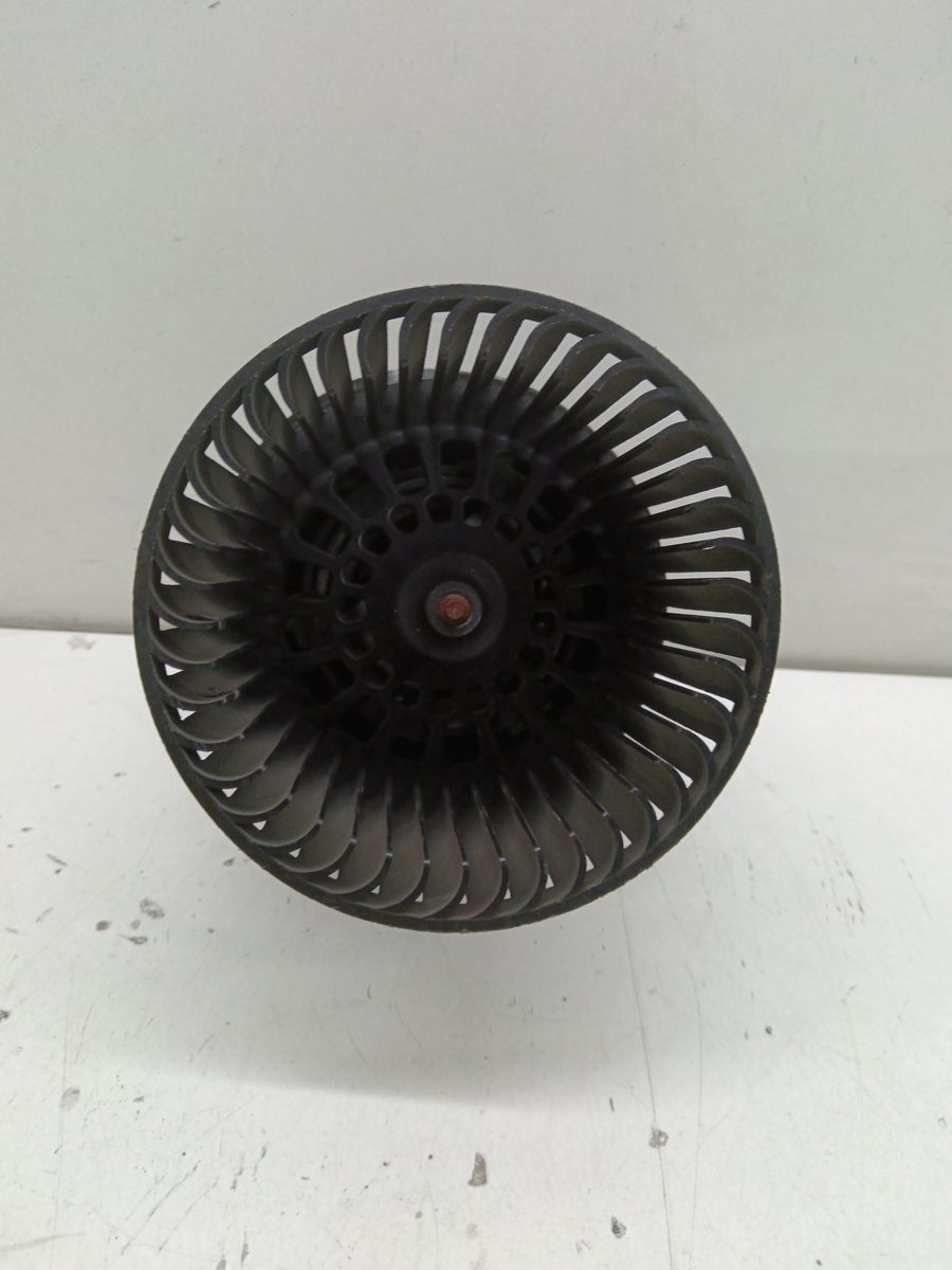 Motor Calefaccion Peugeot 208 2012-2019 Access 1.0L 50kW T1013140A