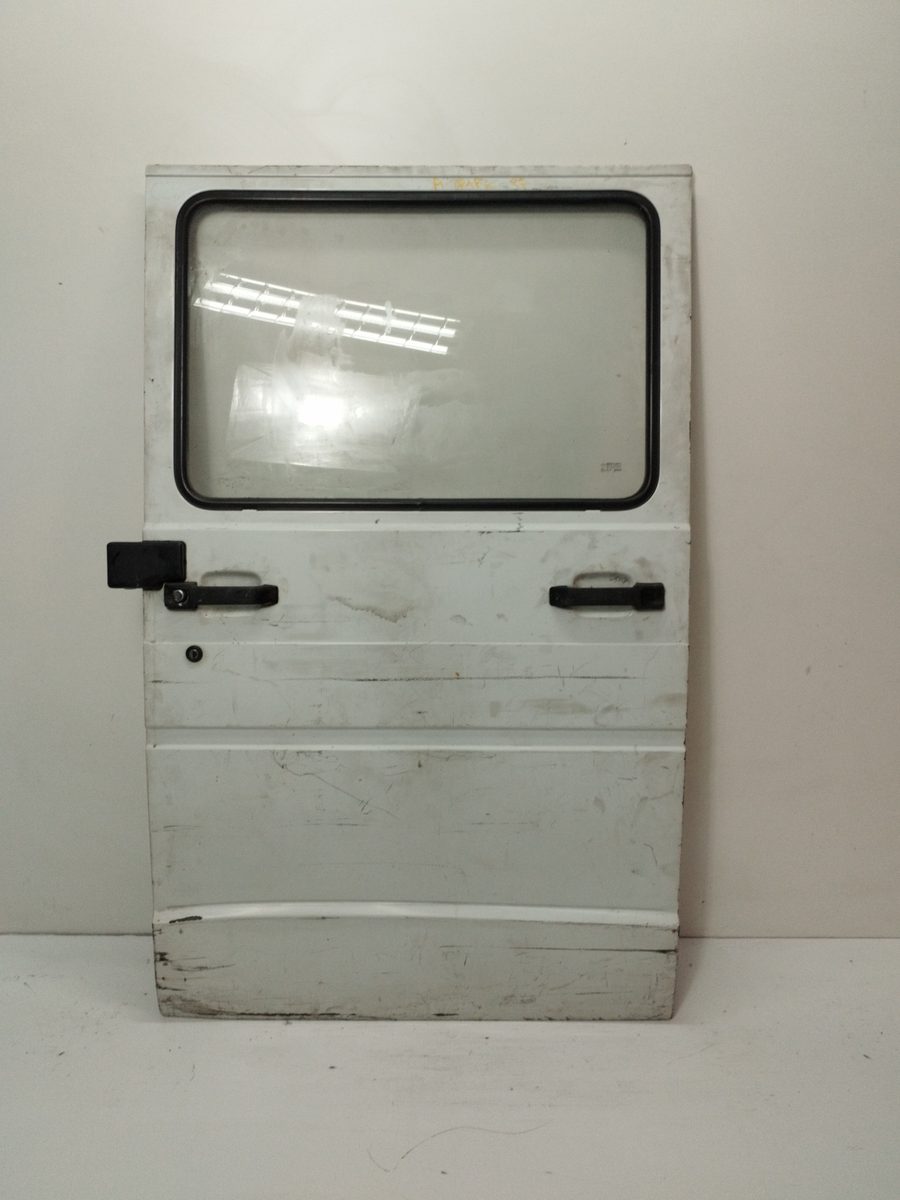 Puerta Lateral Corredera Izquierda Renault Trafic (desde 5.89) 1989-2000 T 1100