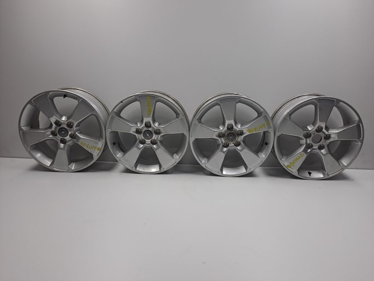 Juego De Llantas Chevrolet Captiva 2006-2016 VCDI LS 96941044