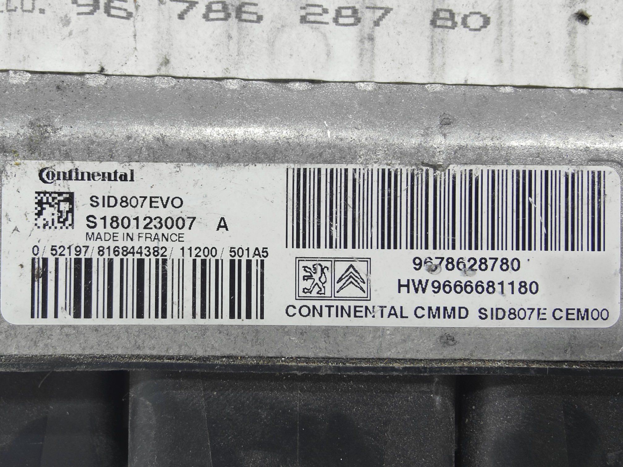 ECU de motor Peugeot 308 1.6 HDI , Ref: 8334-K3C11