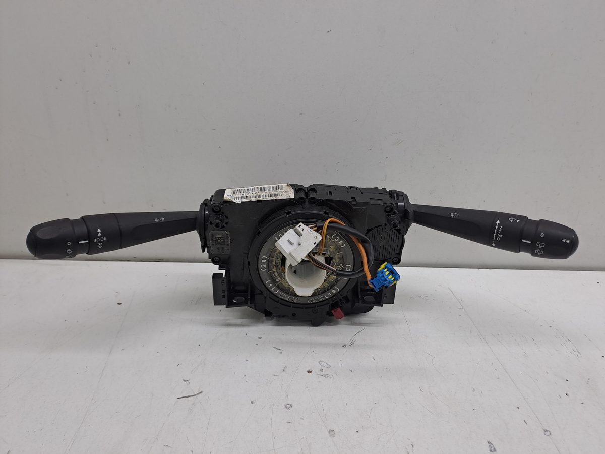 Llave De Luces Y Señalero Peugeot 208 2012-2019 Active 1.6L 68kW 980827ZD
