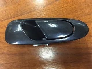 Manija de puerta exterior trasera derecha