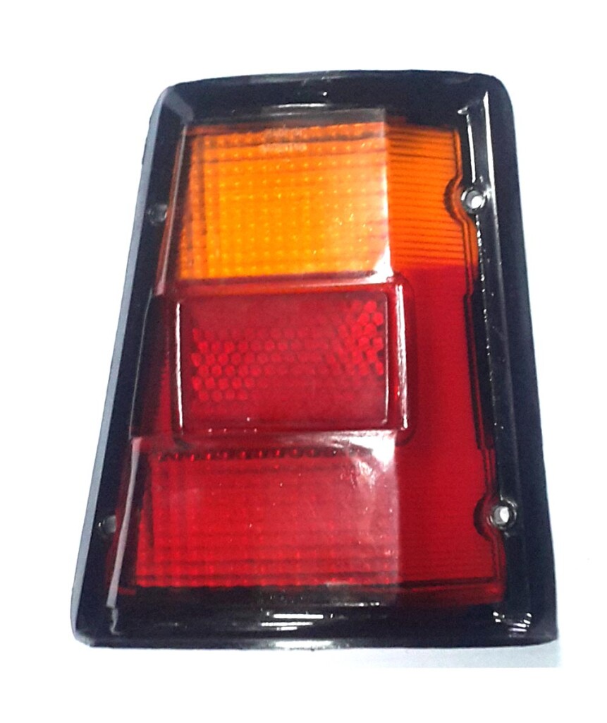 PLASTICO ACRILICO MICA FAROL - AMI8 PLASTICO TRASERO IZQUIERDO