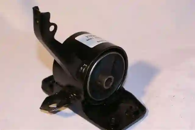 SOPORTE MOTOR DEL IZQ HYUNDAI ELANTRA 96 (K)