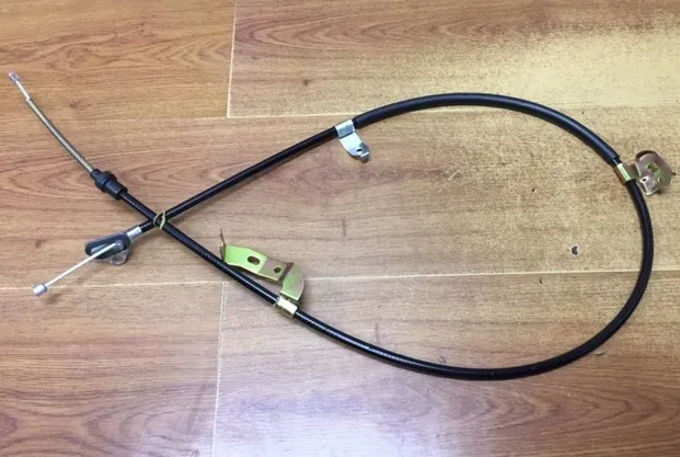 Cable de freno de estacionamiento trasero derecho