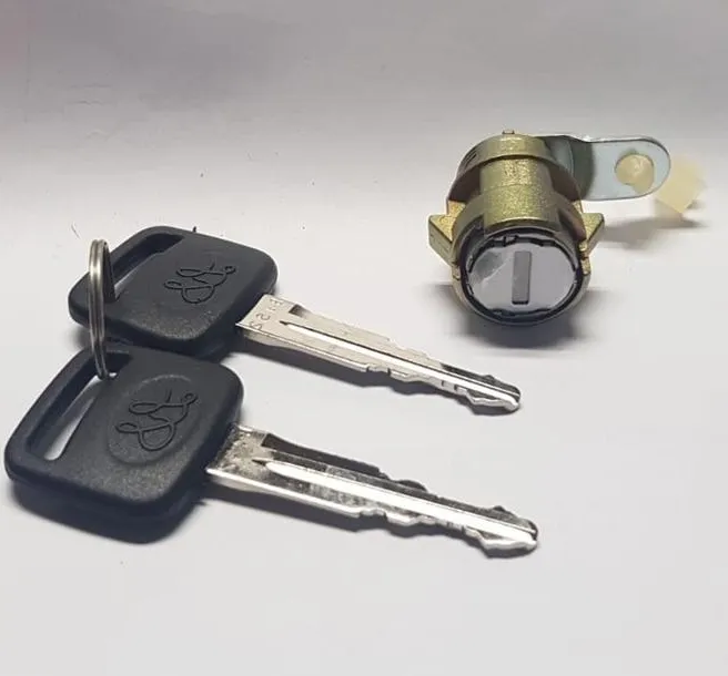 CILINDRO PUERTA IZQ TOYOTA HILUX 91