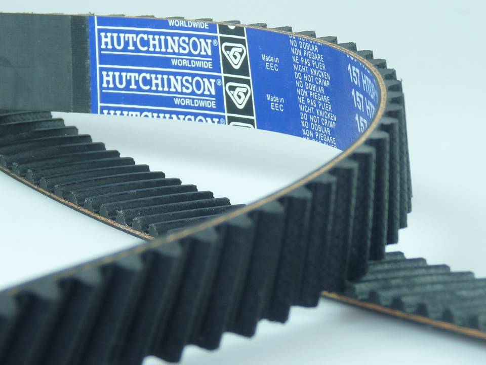 CORREA DISTRIBUCION 141 DIENTES PEUGEOT 307 DW10 2.0 HDI DV6 1.6 HDI 8 VALVULAS [Hutchinson]