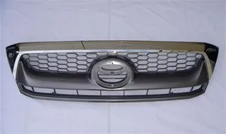 Careta Delantera Toyota Hilux
