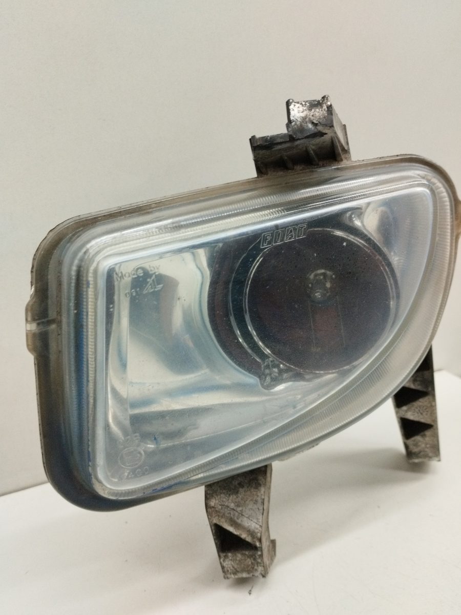 Faro Caminero Derecho Fiat Grande Punto (199) 2005-2012