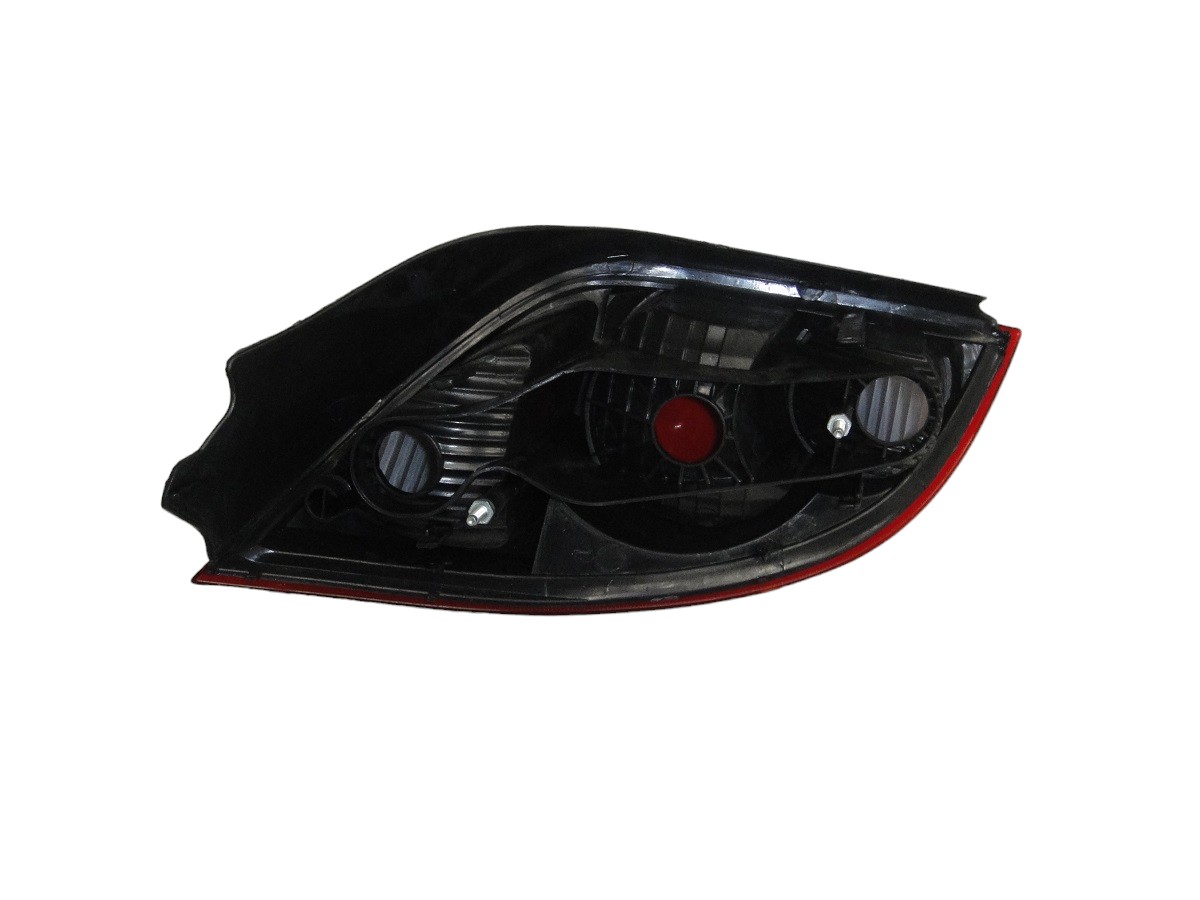 FARO TRASERO DERECHO CHEVROLET CELTA 2012/