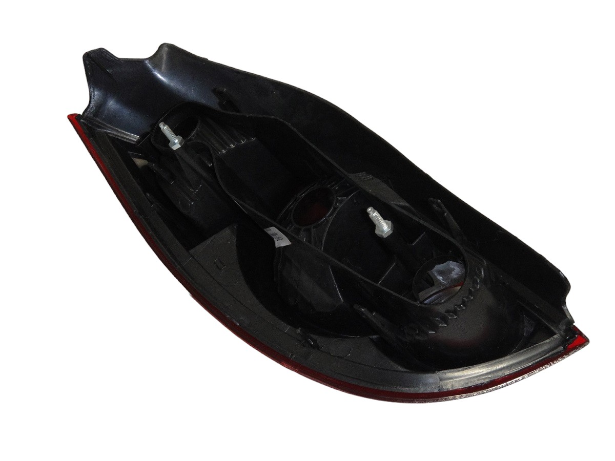 FARO TRASERO DERECHO CHEVROLET CELTA 2012/