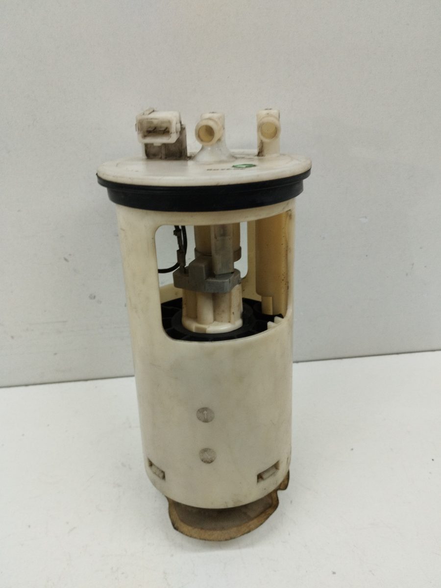 Bomba De Combustible Peugeot 106 (S1) 1991-1996 1,1 1.1L 44kW 9613840680