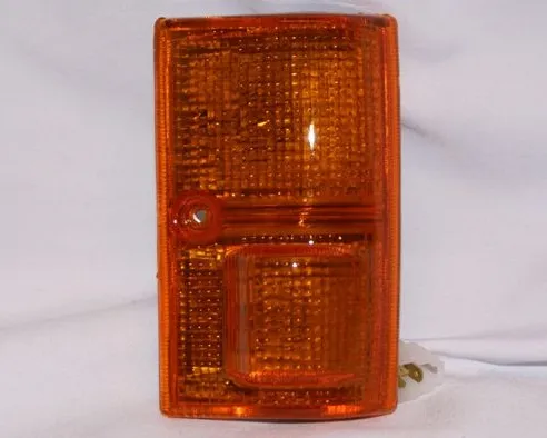 Faro delantero derecho
