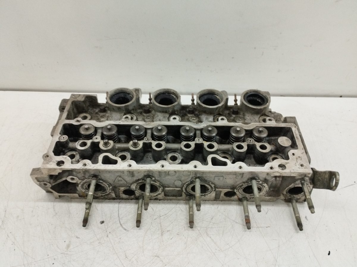 Tapa De Cilindros Citroën C3 1995-2010 1.4 HDi 1.4L 50kW 9643477110