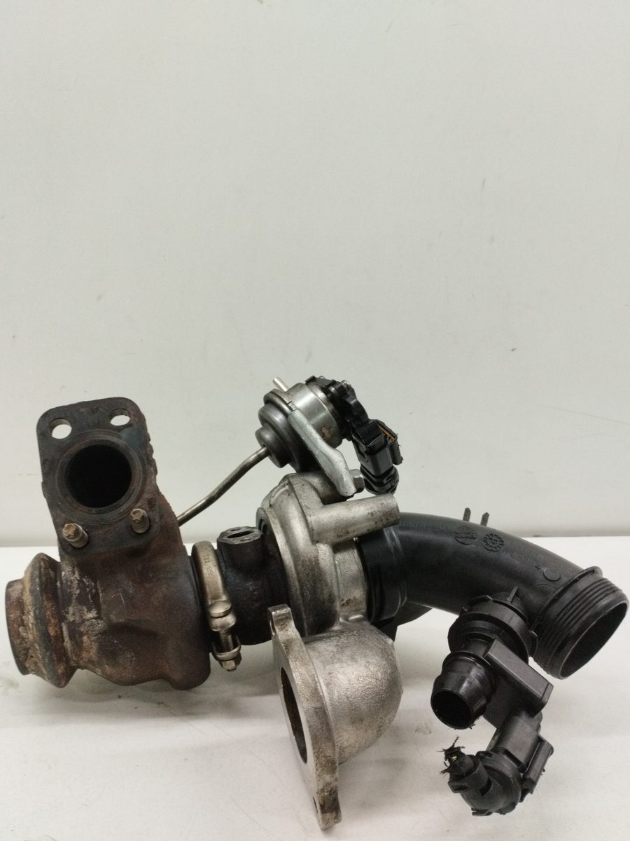 Turbocompresor Peugeot 208 2012-2019 Active 1.6L 68kW 9673283680